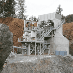 半移動式破碎站半移動式破碎站