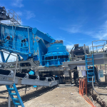 移動(dòng)破碎站是固定破碎生產(chǎn)線一個(gè)質(zhì)的飛躍